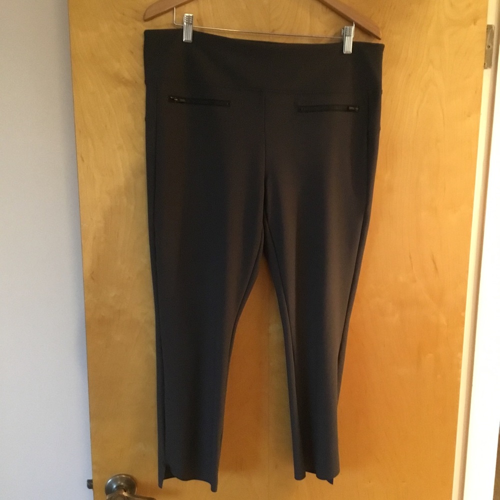 NWOT Athleta ankle pants